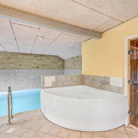 Ferienhaus Dorithea - 1-3km From The Sea By Interhome *