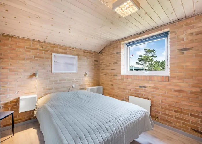 Dorithea - 1-3km From The Sea By Interhome